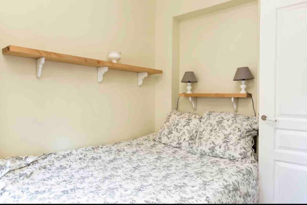 Apartment Cozy Near Champs Elysees Paris